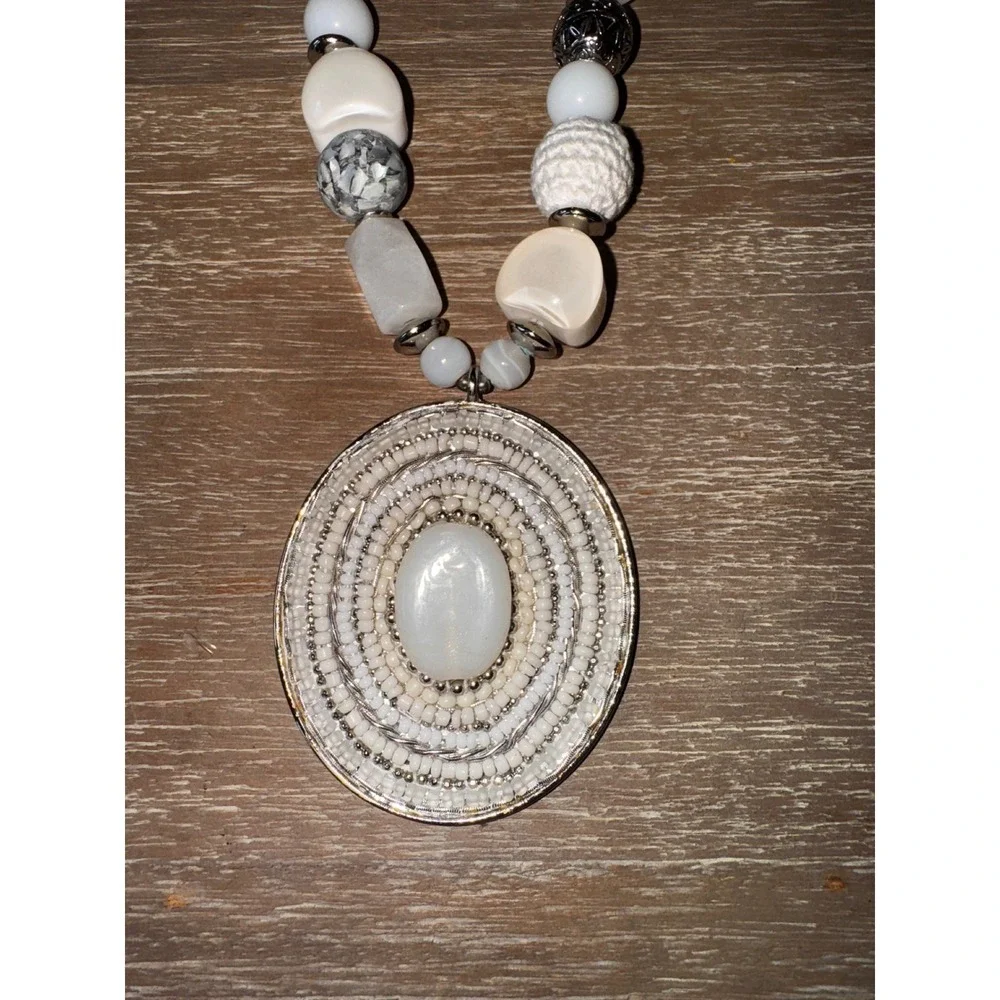Chicos‎ White Beaded Necklace with Oval Pendant Statement Jewelry
